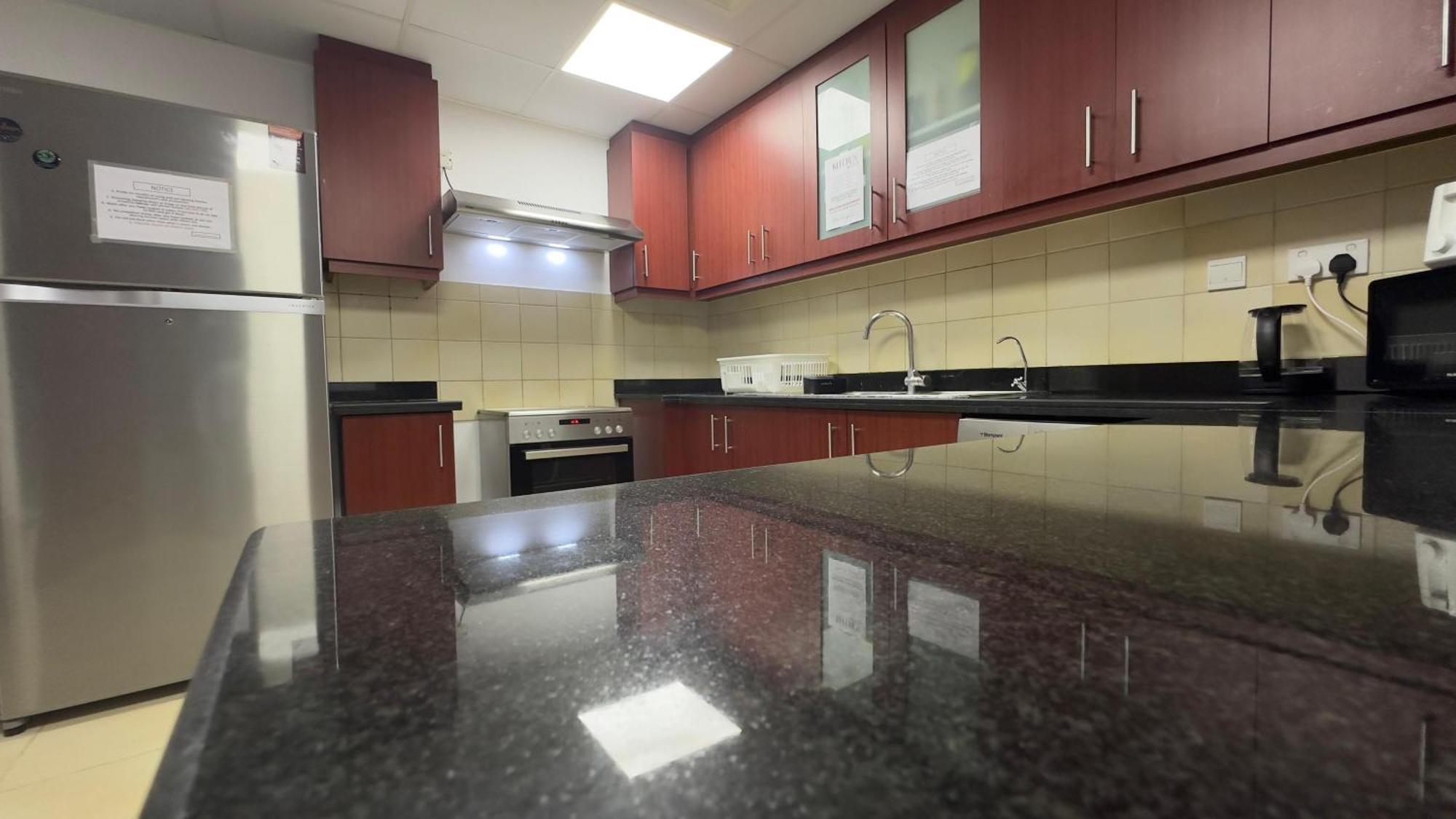Sanciel Holiday Home Jbr Dubai Ngoại thất bức ảnh